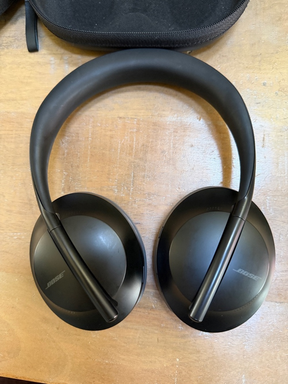 Bose 700 headphones - Picture 4 of 9